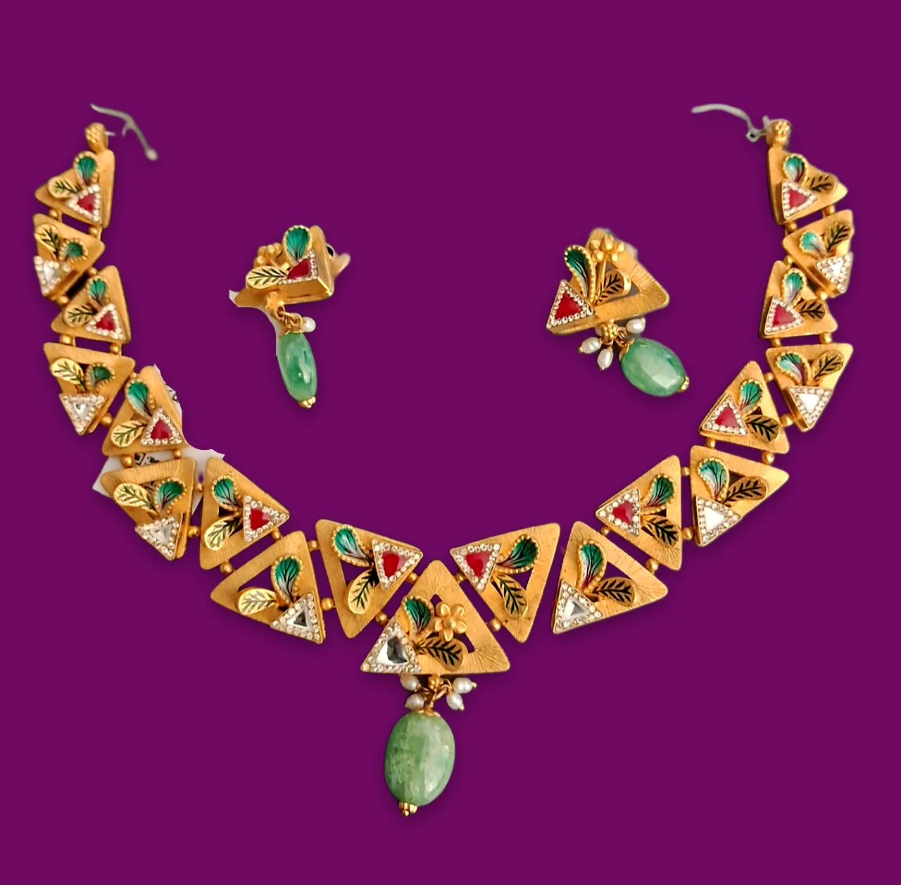 Necklace Set at Sri Vijaya Madhavi Jewellers