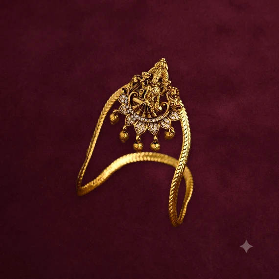 Gold Jewellery at Sri Vijaya Madhavi Jewellers
