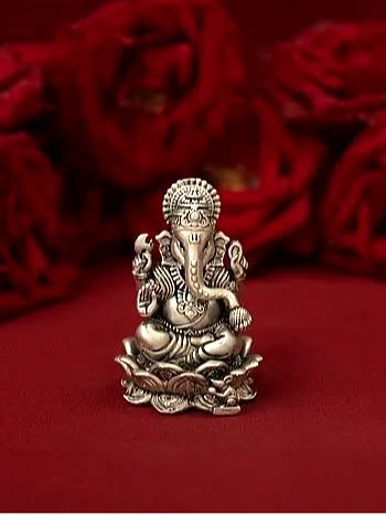 Silver Articles at Sri Vijaya Madhavi Jewellers